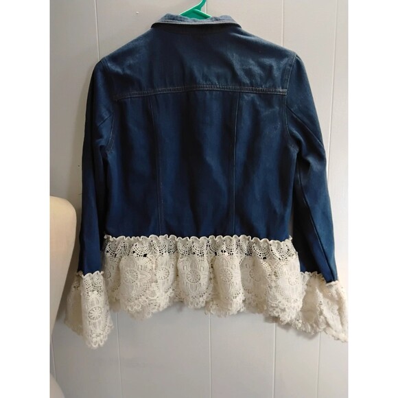Women Short Denim Jackets lace combo Jackets | Size: S In excellent Pre-owned c - Picture 2 of 2